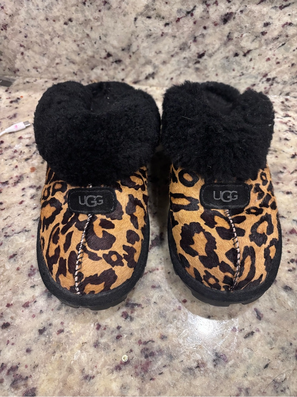 Ugg Women's Shoes Scuffette II Ugg Slippers- size 8